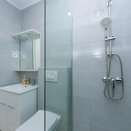 Kata Apartman